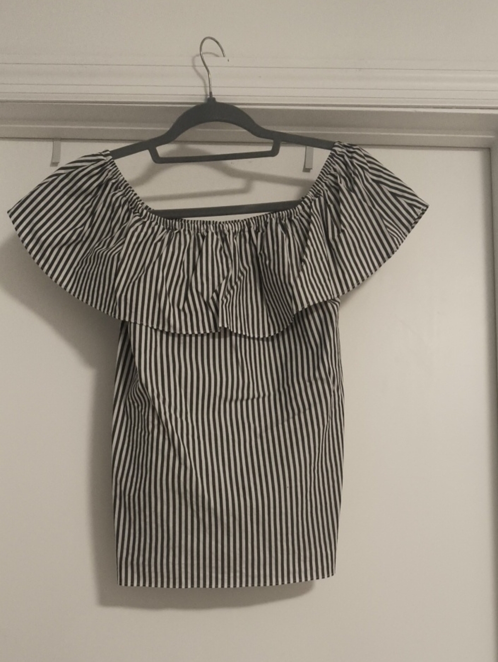 White House Black Market Black and White Striped Off-Shoulder Crop Top
